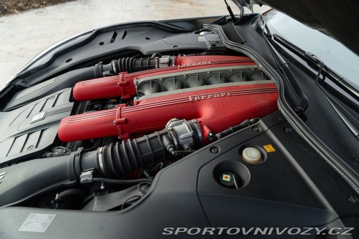 Ferrari Ostatní modely F12 BERLINETTA 2013