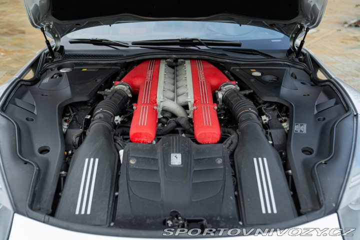 Ferrari Ostatní modely F12 BERLINETTA 2013