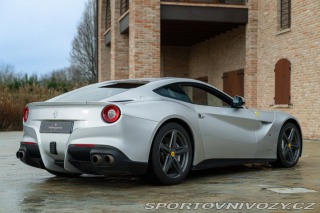 Ferrari Ostatní modely F12 BERLINETTA 2013
