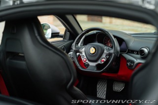 Ferrari Ostatní modely F12 BERLINETTA 2013