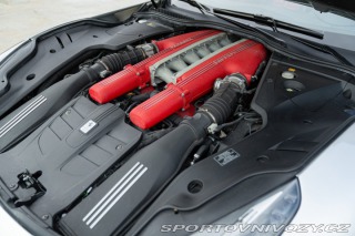 Ferrari Ostatní modely F12 BERLINETTA 2013