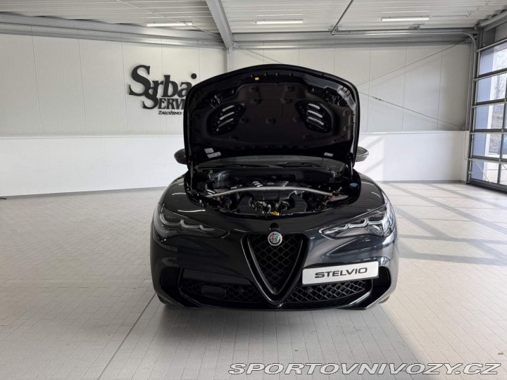 Alfa Romeo Stelvio Quadrifoglio Supersport 2 2024