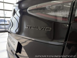 Alfa Romeo Stelvio Quadrifoglio Supersport 2 2024