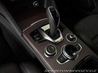 Alfa Romeo Stelvio Quadrifoglio Supersport 2 2024