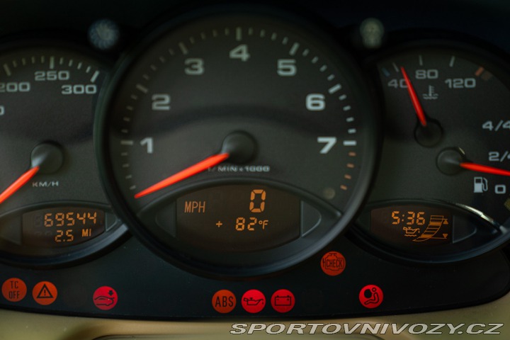 Porsche 911 996 (911) CARRERA 1999