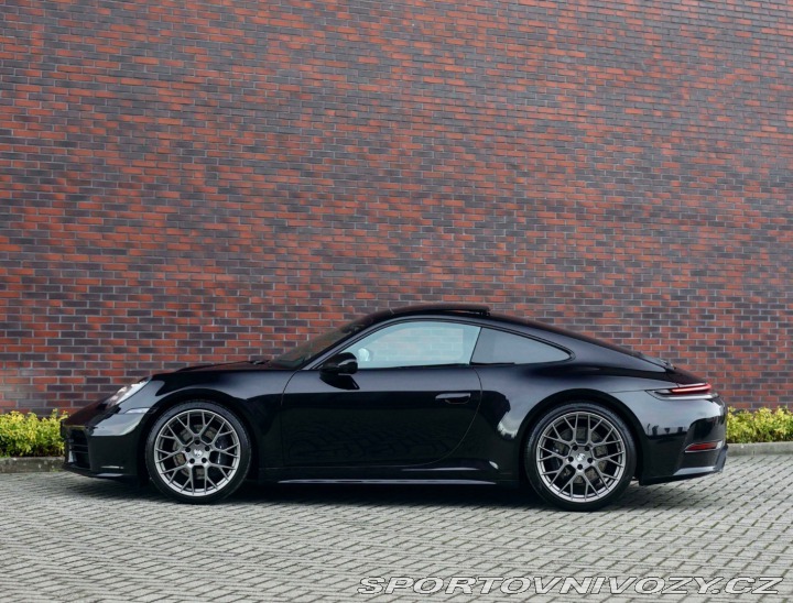 Porsche 911 992.2 Carrera *FACELIFT! 2024