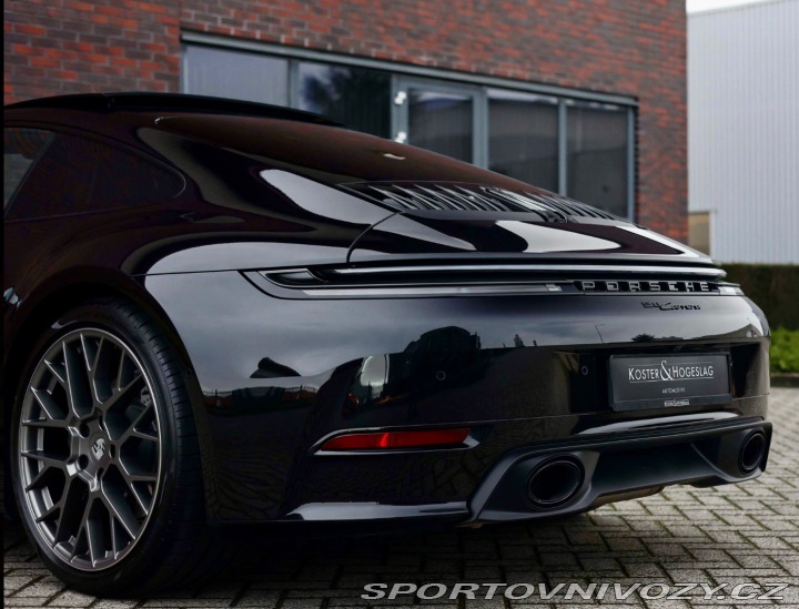 Porsche 911 992.2 Carrera *FACELIFT! 2024