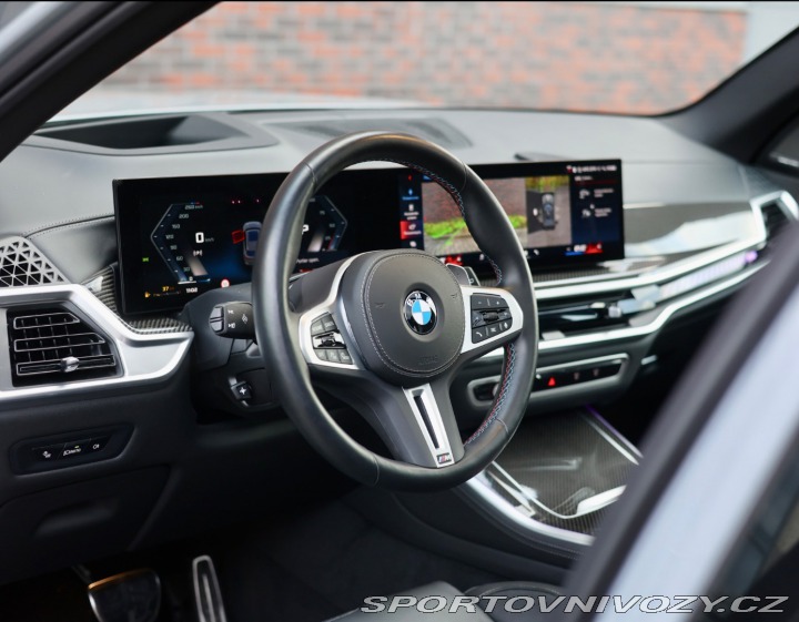 BMW X5 M60i xDrive 4.4 V8 M SPO 2023