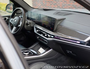 BMW X5 M60i xDrive 4.4 V8 M SPO 2023