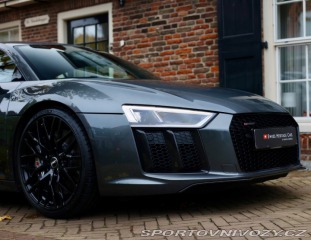 Audi R8 5.2 FSI Quattro V10 Plus 2015