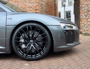 Audi R8 5.2 FSI Quattro V10 Plus 2015