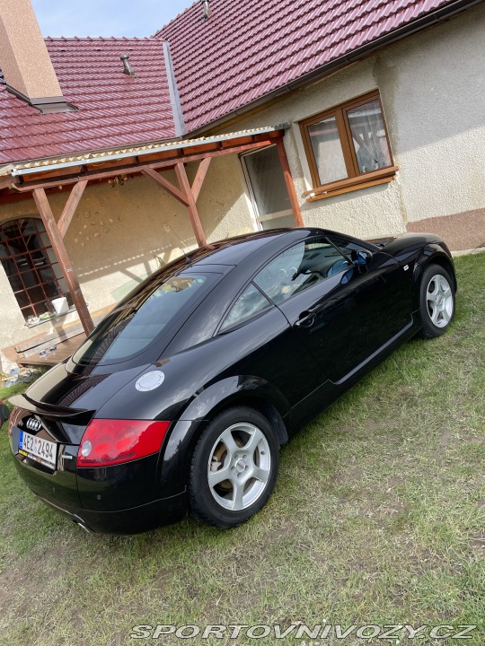 Audi TT 8N 2001