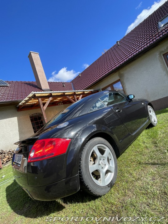 Audi TT 8N 2001