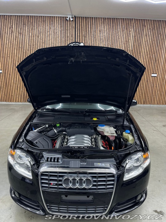 Audi S4 B7 2007