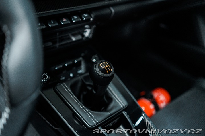 Porsche 911 992 GT3 Touring - ČR, DPH 2023