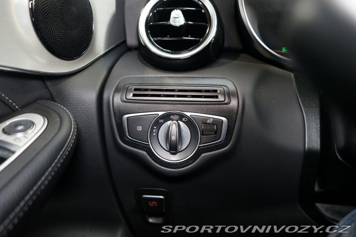 Mercedes-Benz Ostatní modely GLC 63 AMG 4M+ V8 Vzduch CarP 2021