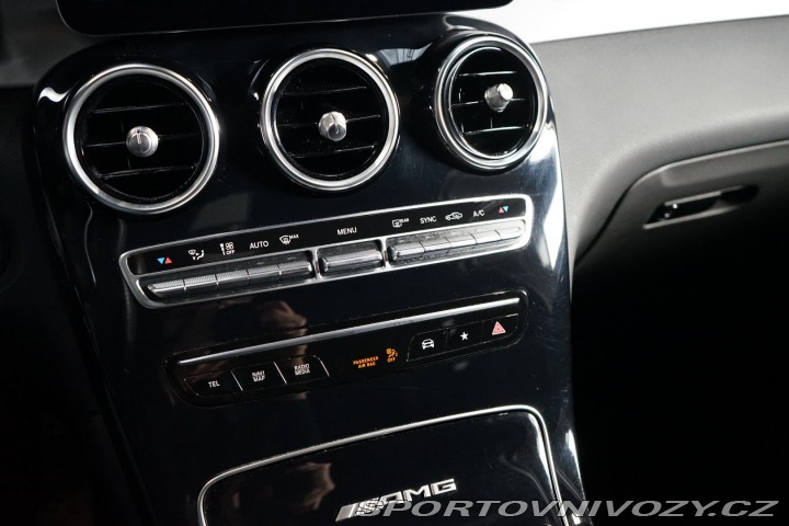 Mercedes-Benz Ostatní modely GLC 63 AMG 4M+ V8 Vzduch CarP 2021