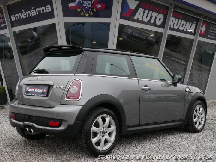 Mini Cooper S 1,6i Turbo 128kW Navi 2010