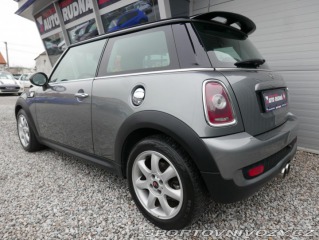 Mini Cooper S 1,6i Turbo 128kW Navi 2010