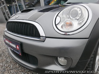 Mini Cooper S 1,6i Turbo 128kW Navi 2010