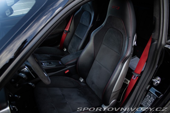 Porsche 911 Carrera GTS Coupé 2017