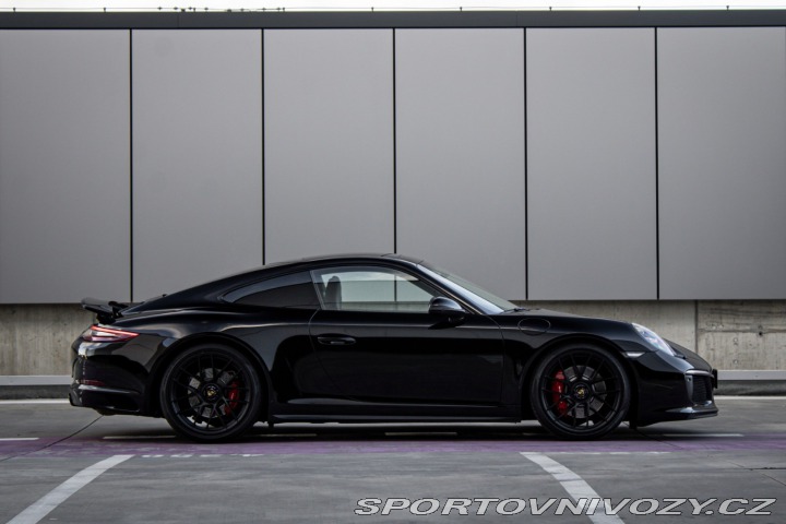 Porsche 911 Carrera GTS Coupé 2017