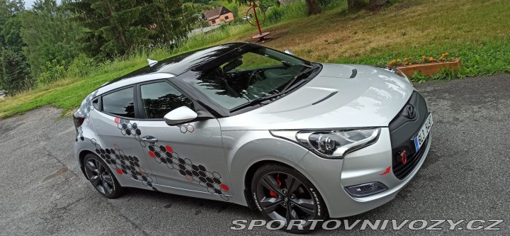 Hyundai Veloster 2012