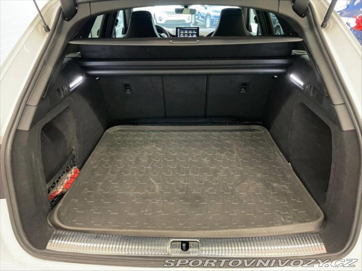 Audi S4 3,0 TDi Avant 251kw QUATT 2021