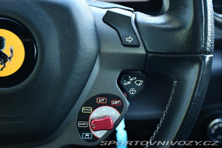 Ferrari 458 ITALIA LIFT 2010