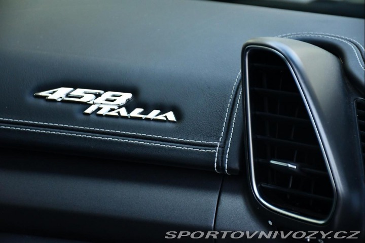 Ferrari 458 ITALIA LIFT 2010
