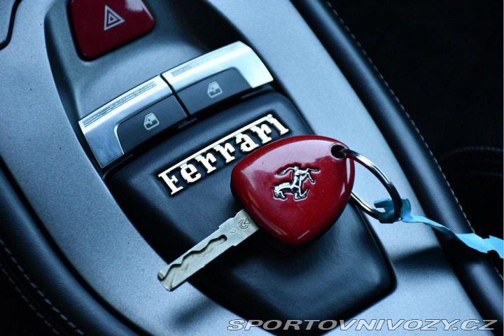 Ferrari 458 ITALIA LIFT 2010