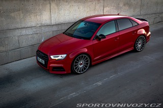 Audi S3 8v, Limo, Barva Tango red