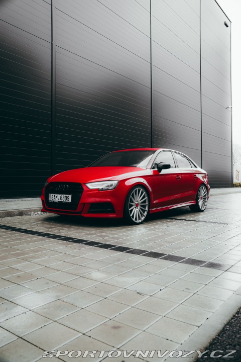 Audi S3 8v, Limo, Barva Tango red 2017