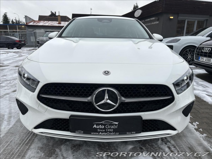 Mercedes-Benz A A 200 sedan 2023