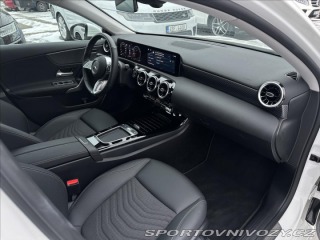 Mercedes-Benz A A 200 sedan 2023