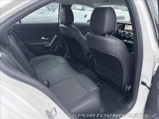 Mercedes-Benz A A 200 sedan 2023