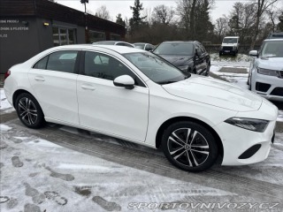 Mercedes-Benz A A 200 sedan 2023