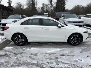 Mercedes-Benz A A 200 sedan 2023