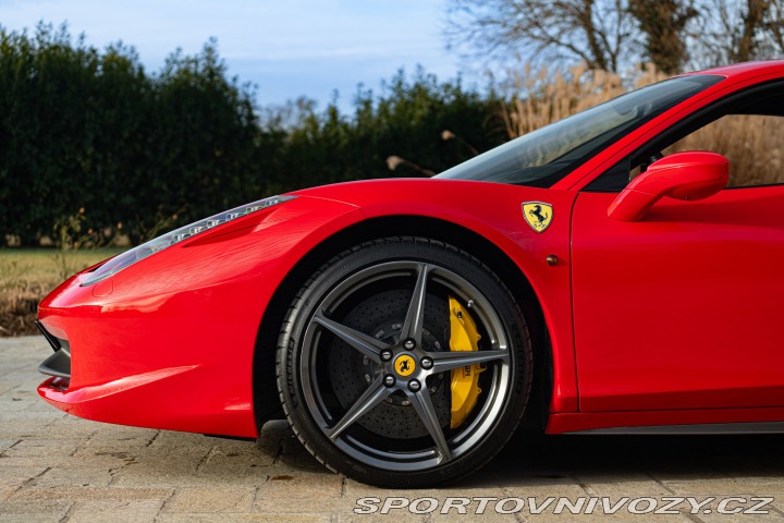 Ferrari 458 ITALIA 2010