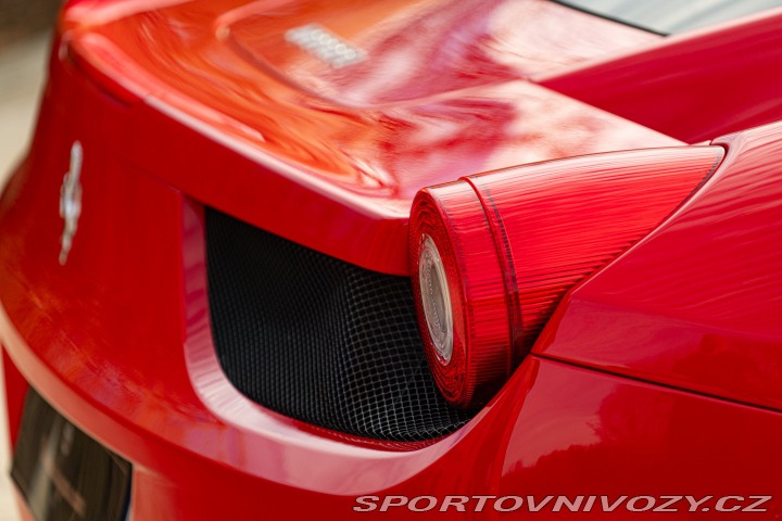 Ferrari 458 ITALIA 2010