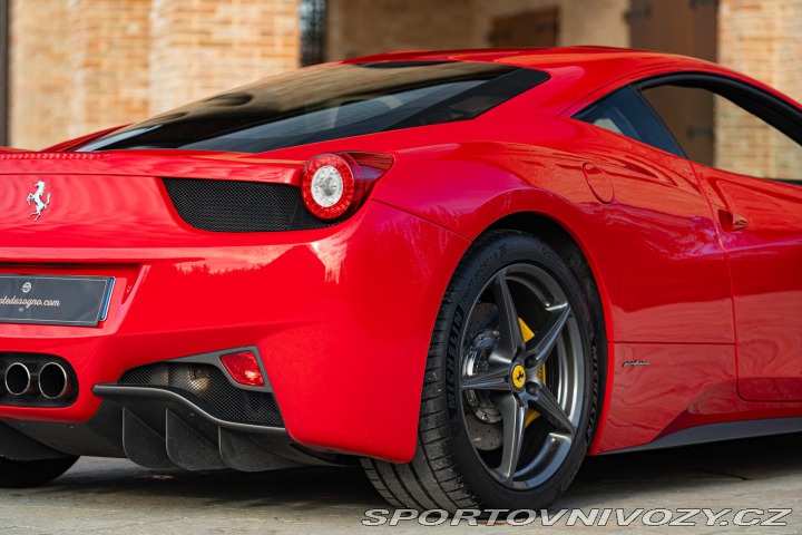 Ferrari 458 ITALIA 2010