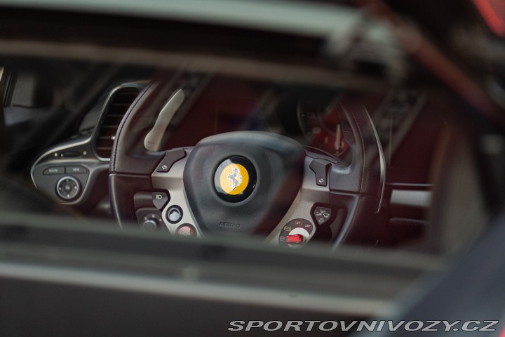 Ferrari 458 ITALIA 2010