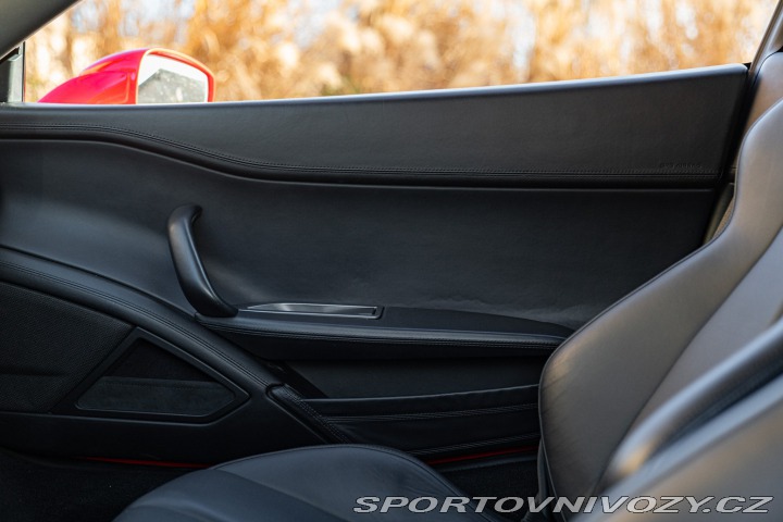 Ferrari 458 ITALIA 2010