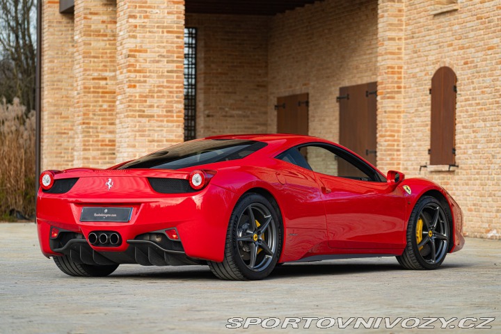Ferrari 458 ITALIA 2010