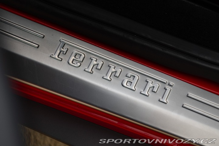 Ferrari 458 ITALIA 2010