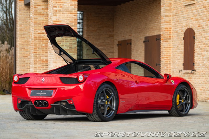 Ferrari 458 ITALIA 2010