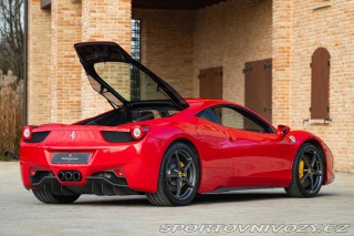 Ferrari 458 ITALIA 2010