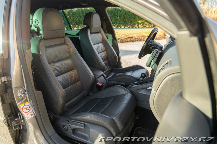 Volkswagen Golf R32 2009