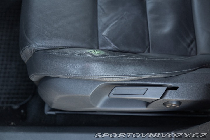 Volkswagen Golf R32 2009