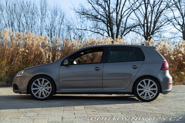 Volkswagen Golf R32 2009